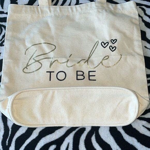 New Eccolo gold lettering bride to be heart simple beige canvas mini tote bag - Picture 2 of 10